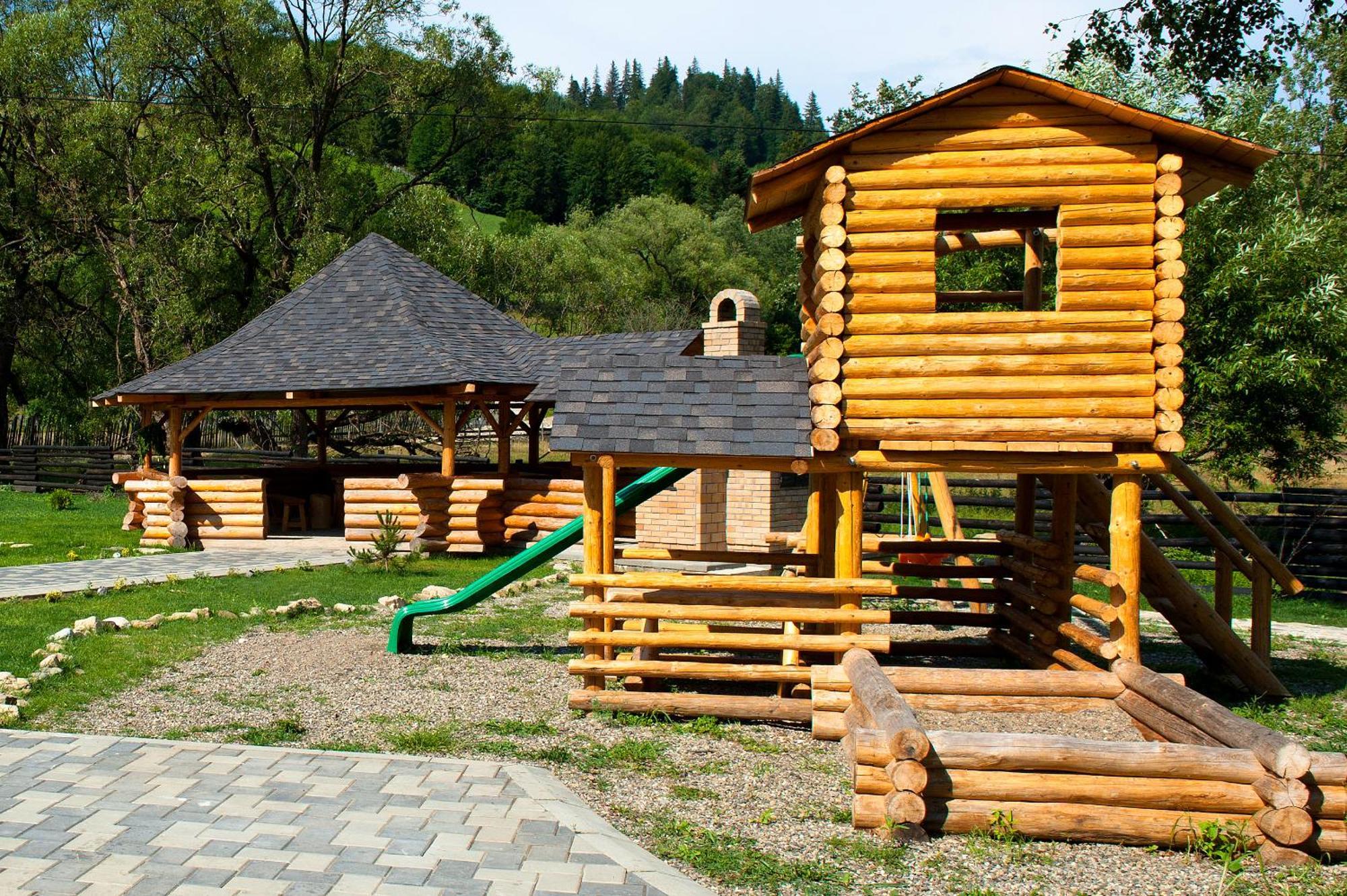 Pension Piriu' Morii Gura Humorului Exterior foto